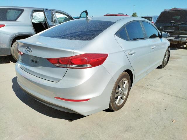 Photo 3 VIN: 5NPD84LF8HH017824 - HYUNDAI ELANTRA SE 