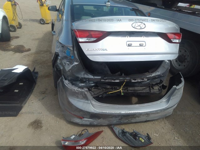 Photo 5 VIN: 5NPD84LF8HH018052 - HYUNDAI ELANTRA 