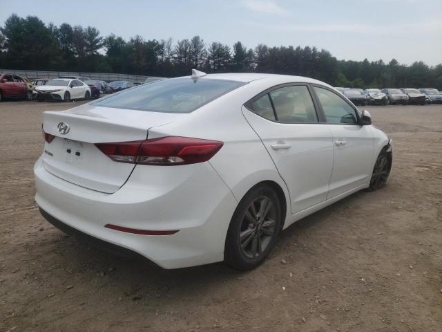 Photo 3 VIN: 5NPD84LF8HH018200 - HYUNDAI ELANTRA 