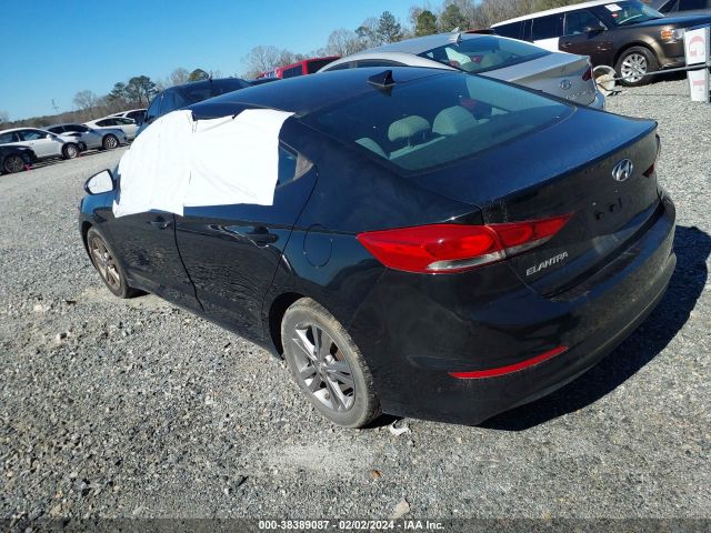 Photo 2 VIN: 5NPD84LF8HH025003 - HYUNDAI ELANTRA 