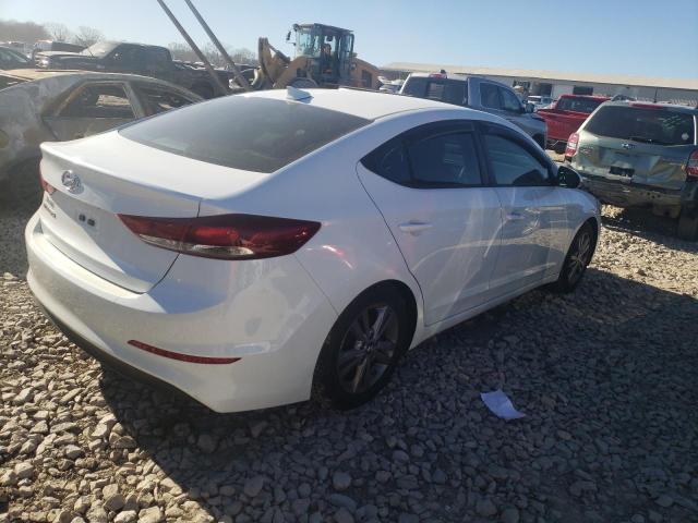 Photo 2 VIN: 5NPD84LF8HH027348 - HYUNDAI ELANTRA 