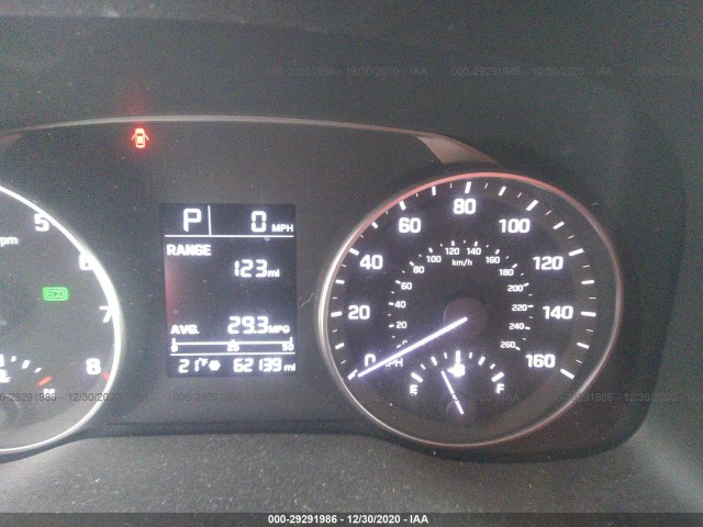 Photo 6 VIN: 5NPD84LF8HH033523 - HYUNDAI ELANTRA 