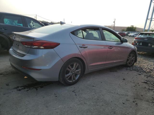 Photo 2 VIN: 5NPD84LF8HH038592 - HYUNDAI ELANTRA SE 