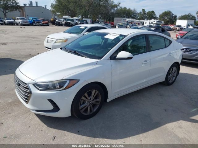 Photo 1 VIN: 5NPD84LF8HH057241 - HYUNDAI ELANTRA 