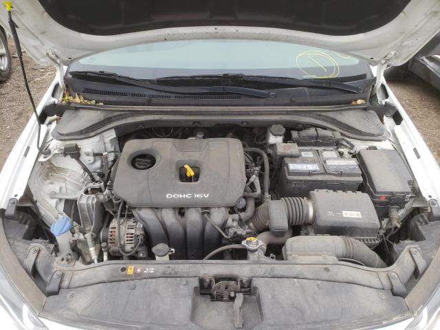 Photo 6 VIN: 5NPD84LF8HH105529 - HYUNDAI ELANTRA SE 