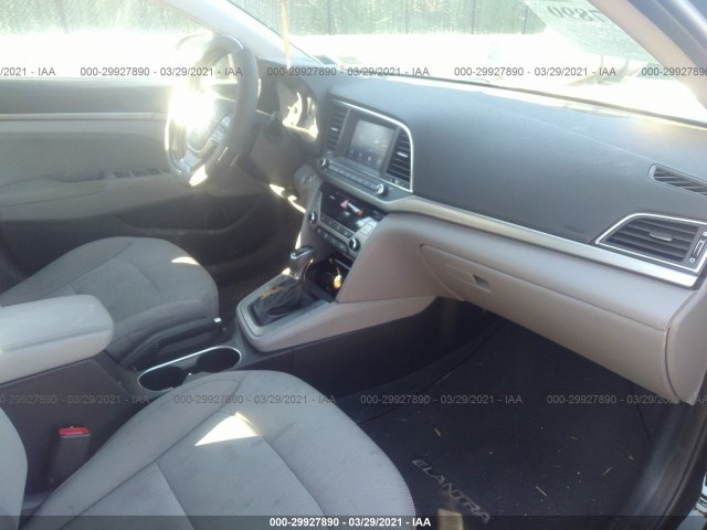 Photo 4 VIN: 5NPD84LF8HH116160 - HYUNDAI ELANTRA 