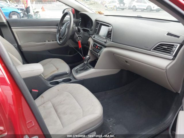 Photo 4 VIN: 5NPD84LF8HH117132 - HYUNDAI ELANTRA 