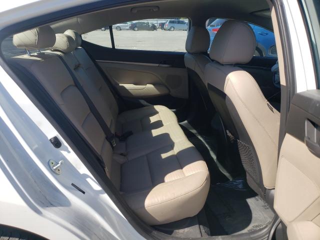 Photo 5 VIN: 5NPD84LF8HH121049 - HYUNDAI ELANTRA 