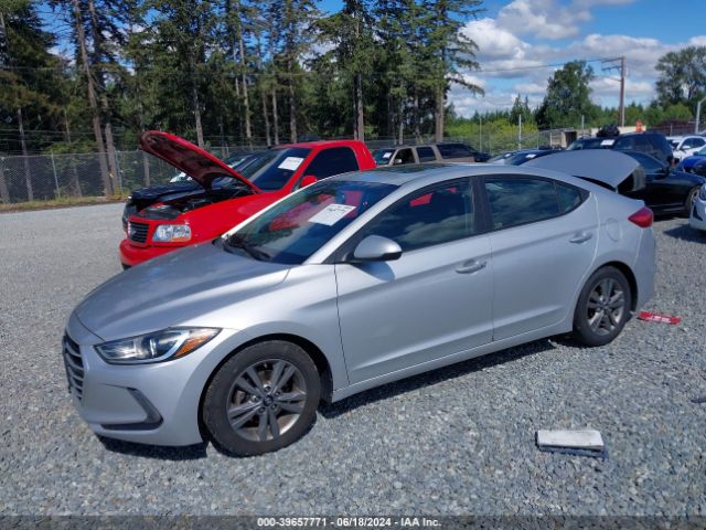 Photo 1 VIN: 5NPD84LF8HH135372 - HYUNDAI ELANTRA 