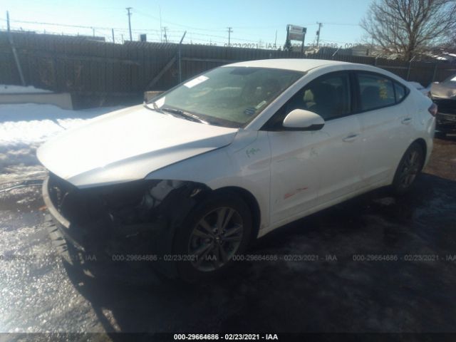 Photo 1 VIN: 5NPD84LF8HH154343 - HYUNDAI ELANTRA 