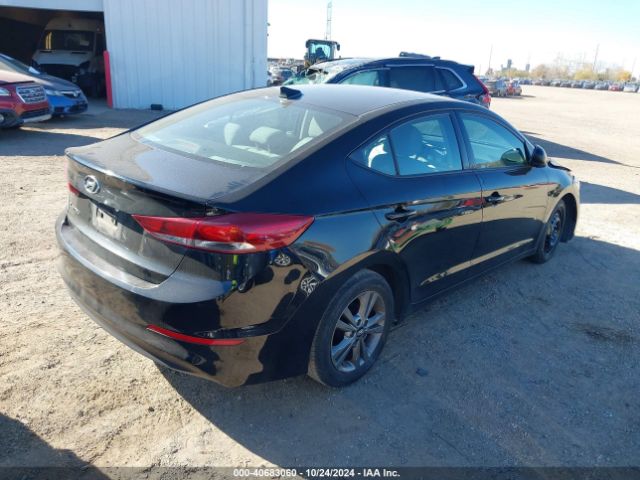 Photo 3 VIN: 5NPD84LF8HH173555 - HYUNDAI ELANTRA 