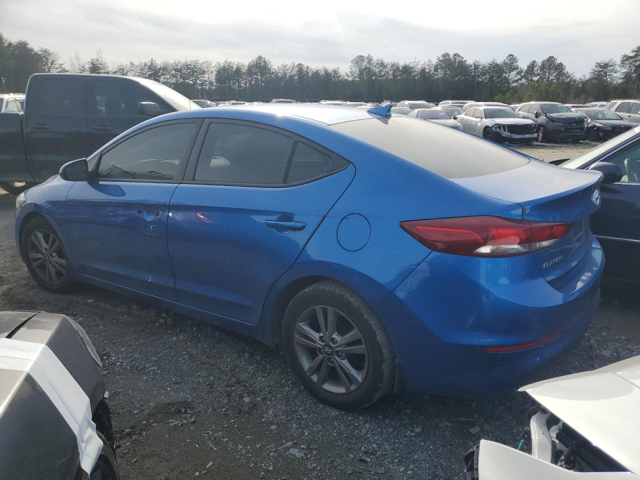 Photo 1 VIN: 5NPD84LF8HH177203 - HYUNDAI ELANTRA 