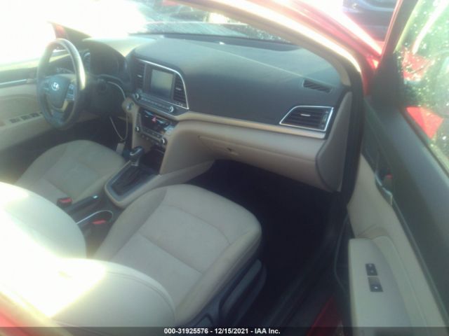 Photo 4 VIN: 5NPD84LF8HH189805 - HYUNDAI ELANTRA 