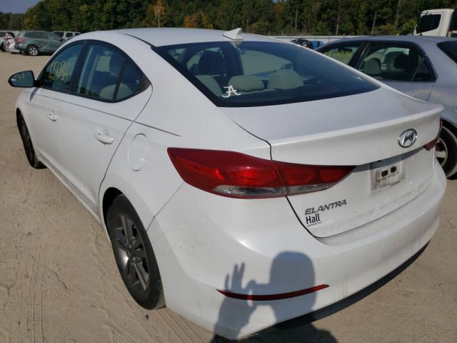 Photo 2 VIN: 5NPD84LF8HH193983 - HYUNDAI ELANTRA SE 