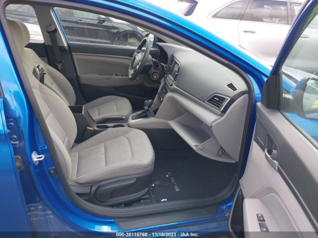 Photo 4 VIN: 5NPD84LF8HH194888 - HYUNDAI ELANTRA 