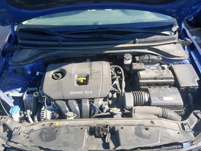 Photo 6 VIN: 5NPD84LF8HH208031 - HYUNDAI ELANTRA SE 