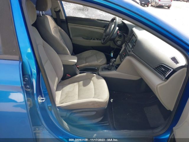 Photo 4 VIN: 5NPD84LF8JH216068 - HYUNDAI ELANTRA 