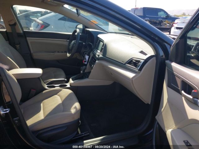 Photo 4 VIN: 5NPD84LF8JH229127 - HYUNDAI ELANTRA 