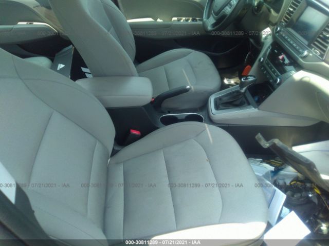 Photo 4 VIN: 5NPD84LF8JH229998 - HYUNDAI ELANTRA 