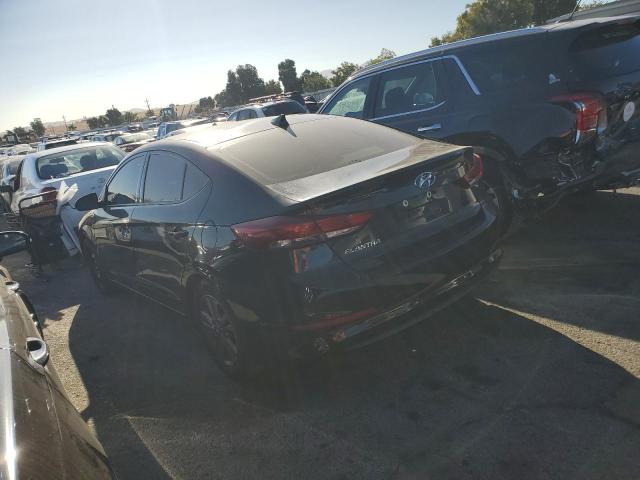 Photo 1 VIN: 5NPD84LF8JH256120 - HYUNDAI ELANTRA SE 