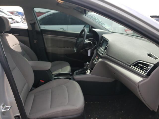 Photo 4 VIN: 5NPD84LF8JH268820 - HYUNDAI ELANTRA SE 