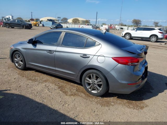 Photo 2 VIN: 5NPD84LF8JH268977 - HYUNDAI ELANTRA 