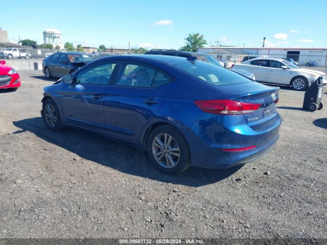 Photo 2 VIN: 5NPD84LF8JH269515 - HYUNDAI ELANTRA 