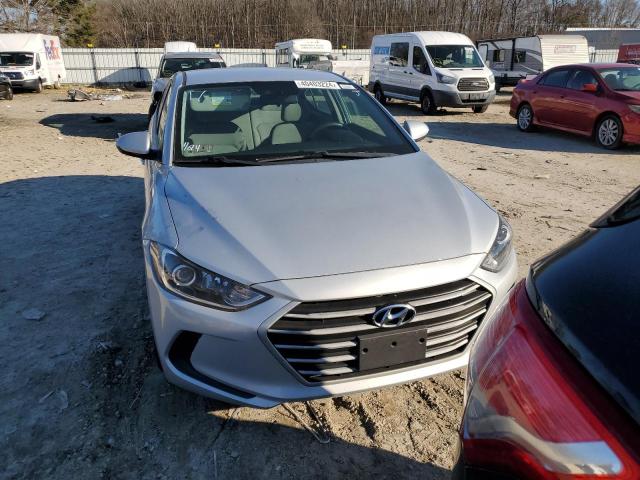 Photo 4 VIN: 5NPD84LF8JH272107 - HYUNDAI ELANTRA 