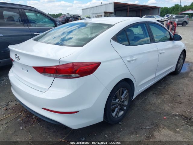 Photo 3 VIN: 5NPD84LF8JH292535 - HYUNDAI ELANTRA 