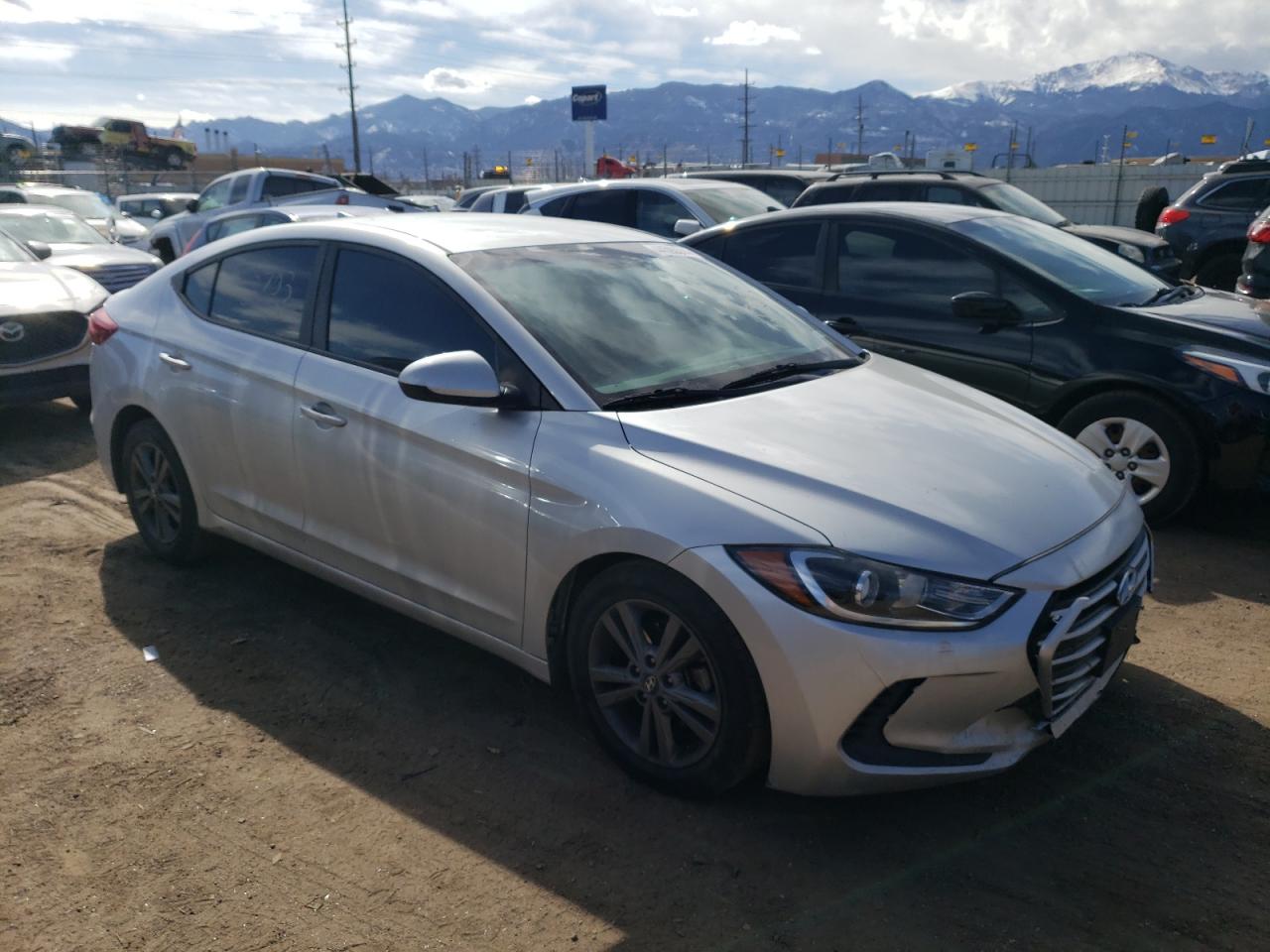 Photo 3 VIN: 5NPD84LF8JH298643 - HYUNDAI ELANTRA 