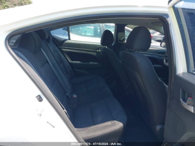 Photo 7 VIN: 5NPD84LF8JH299761 - HYUNDAI ELANTRA 