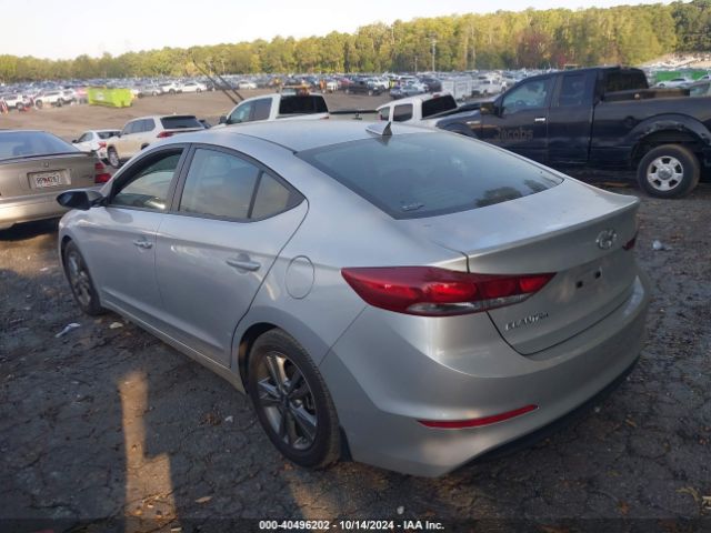 Photo 2 VIN: 5NPD84LF8JH301895 - HYUNDAI ELANTRA 