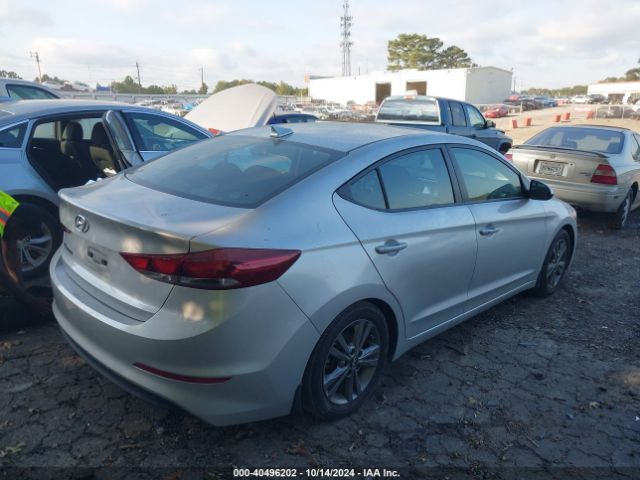 Photo 3 VIN: 5NPD84LF8JH301895 - HYUNDAI ELANTRA 