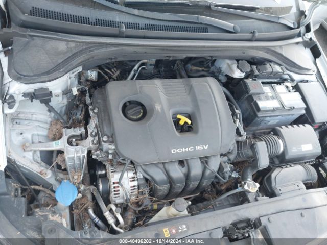 Photo 9 VIN: 5NPD84LF8JH301895 - HYUNDAI ELANTRA 