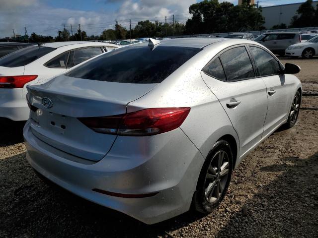 Photo 3 VIN: 5NPD84LF8JH310273 - HYUNDAI ELANTRA SE 