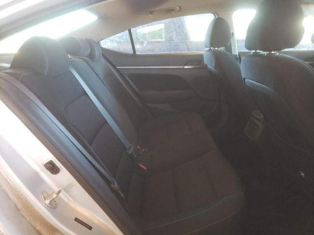 Photo 5 VIN: 5NPD84LF8JH311018 - HYUNDAI ELANTRA SE 