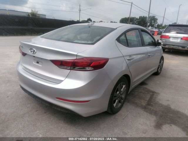 Photo 3 VIN: 5NPD84LF8JH326005 - HYUNDAI ELANTRA 