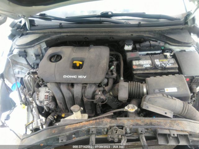 Photo 9 VIN: 5NPD84LF8JH326005 - HYUNDAI ELANTRA 