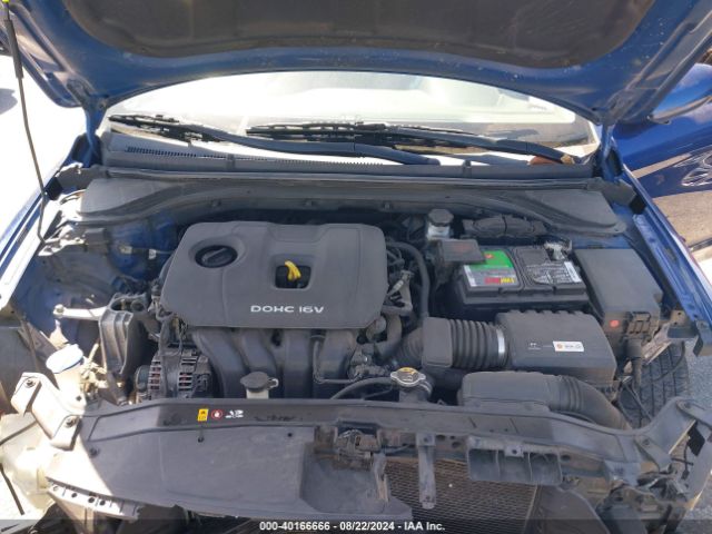 Photo 9 VIN: 5NPD84LF8JH331835 - HYUNDAI ELANTRA 