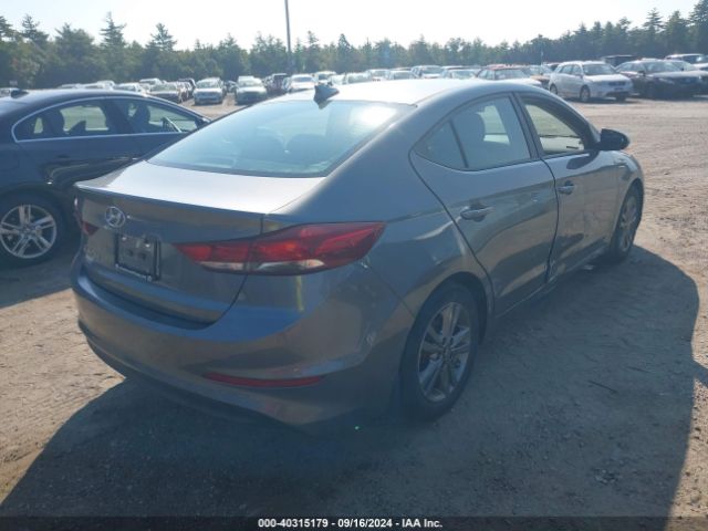 Photo 3 VIN: 5NPD84LF8JH333911 - HYUNDAI ELANTRA 