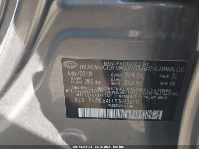 Photo 8 VIN: 5NPD84LF8JH333911 - HYUNDAI ELANTRA 