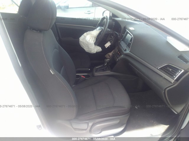 Photo 4 VIN: 5NPD84LF8JH338347 - HYUNDAI ELANTRA 