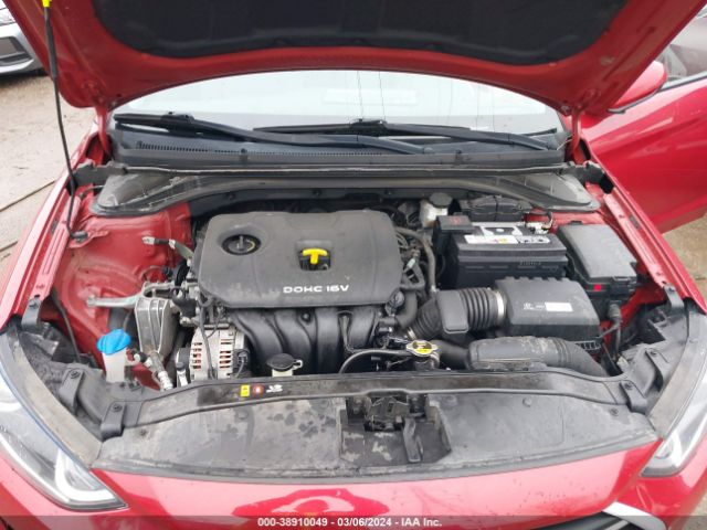 Photo 9 VIN: 5NPD84LF8JH355584 - HYUNDAI ELANTRA 