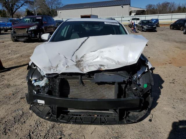 Photo 4 VIN: 5NPD84LF8JH361434 - HYUNDAI ELANTRA 