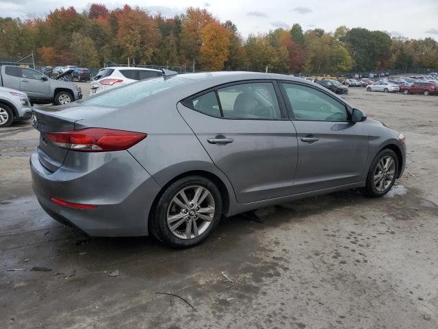 Photo 2 VIN: 5NPD84LF8JH361823 - HYUNDAI ELANTRA 