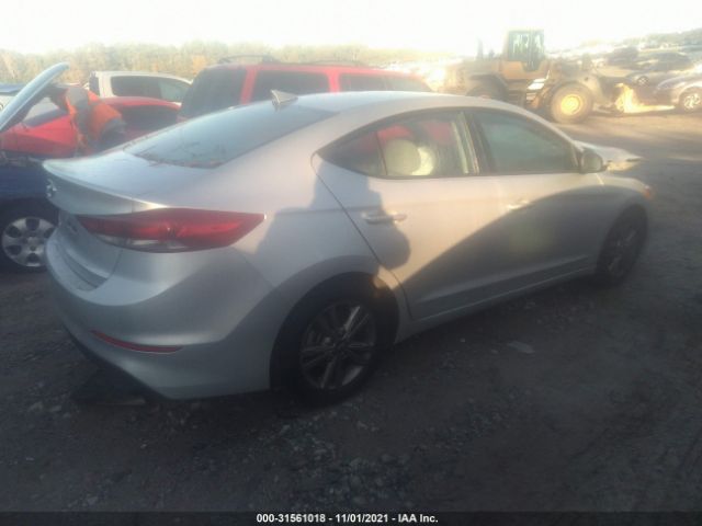 Photo 3 VIN: 5NPD84LF8JH369923 - HYUNDAI ELANTRA 