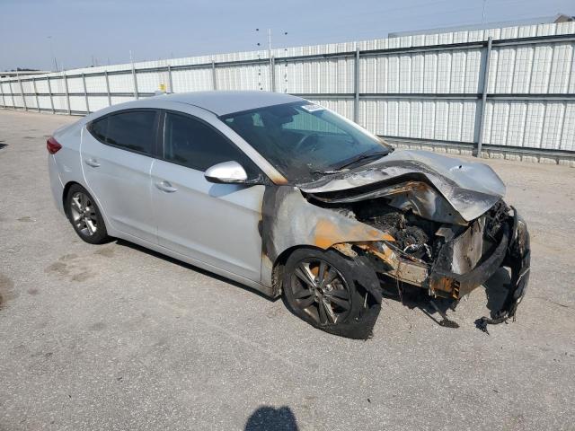 Photo 3 VIN: 5NPD84LF8JH380615 - HYUNDAI ELANTRA 