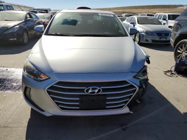 Photo 4 VIN: 5NPD84LF8JH380677 - HYUNDAI ELANTRA SE 