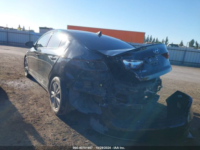 Photo 2 VIN: 5NPD84LF8JH382087 - HYUNDAI ELANTRA 