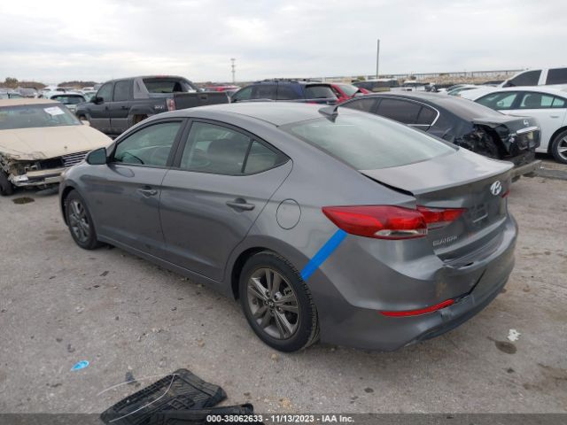 Photo 2 VIN: 5NPD84LF8JH383871 - HYUNDAI ELANTRA 